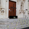 La Croce esposta sul sagrato del Purgatorio: l'inizio della Quaresima a Molfetta