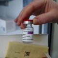 Vaccino, partiti in Puglia i richiami per il personale scolastico e le forze dell'ordine