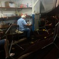 Marineria in crisi. A Molfetta manca la manodopera anche per rattoppare le reti
