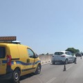 Auto in panne sulla SS16 bis. Code in direzione Bari