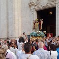 Iniziata la processione della Madonna dei Martiri per le vie di Molfetta