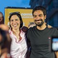 Molfetta verso il ballottaggio: Elly Schlein al fianco di Manuel Minervini