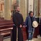 Albano Carrisi con i frati minori in Basilica