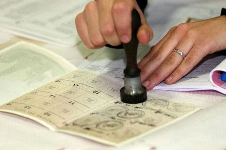 Sorteggiati gli scrutatori a Molfetta: pubblicati gli elenchi per le prossime consultazioni