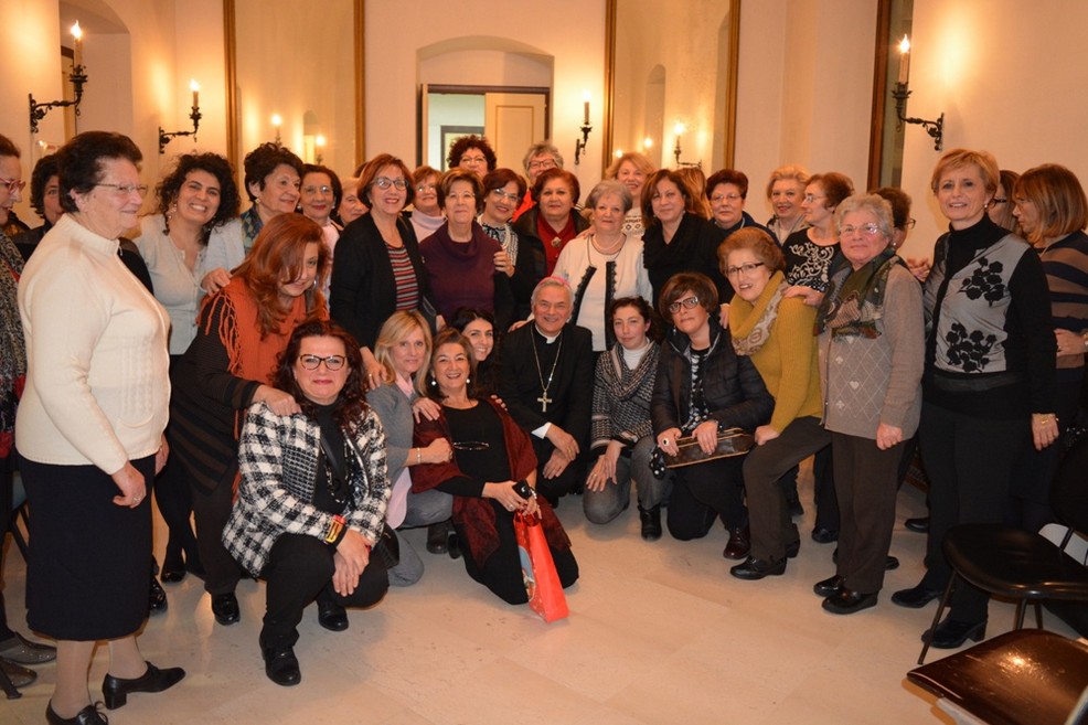 La Consulta Femminile incontra Mons. Cornacchia. <span>Foto Isabella de Pinto</span>