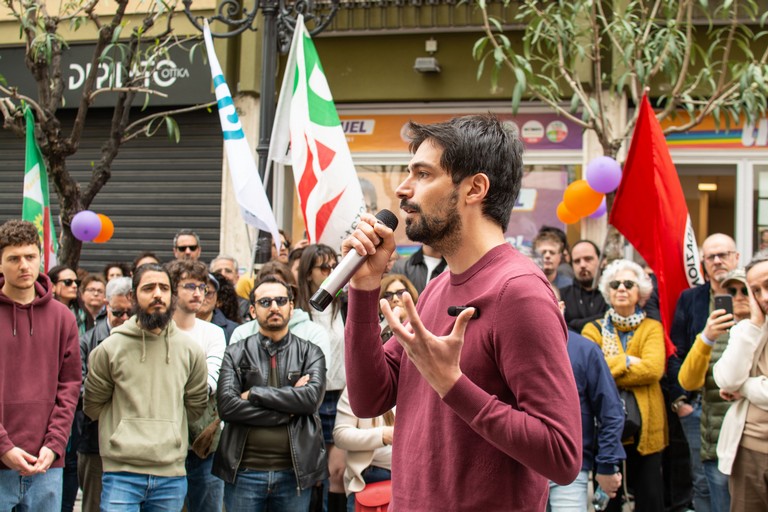 Inaugurato su Corso Umberto il comitato elettorale di Manuel Minervini