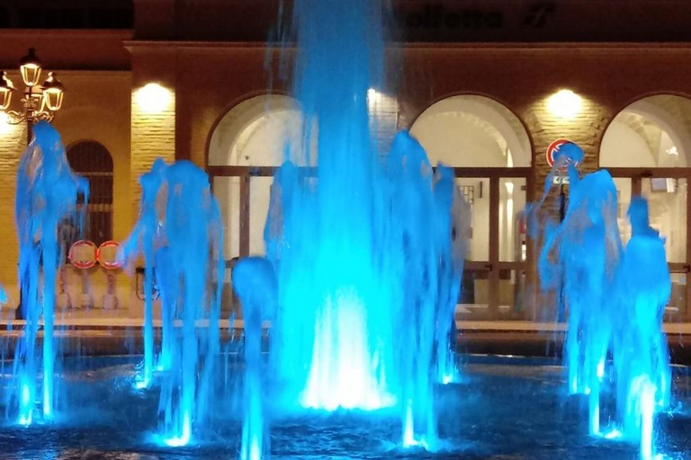 Fontana blu