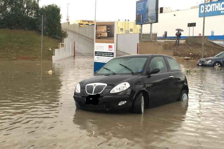 Zona industriale allagata