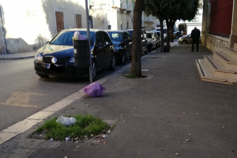 Marciapiede scuola Filippetto