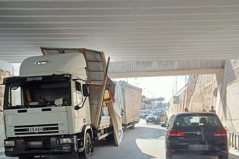 Camion ponte Vico