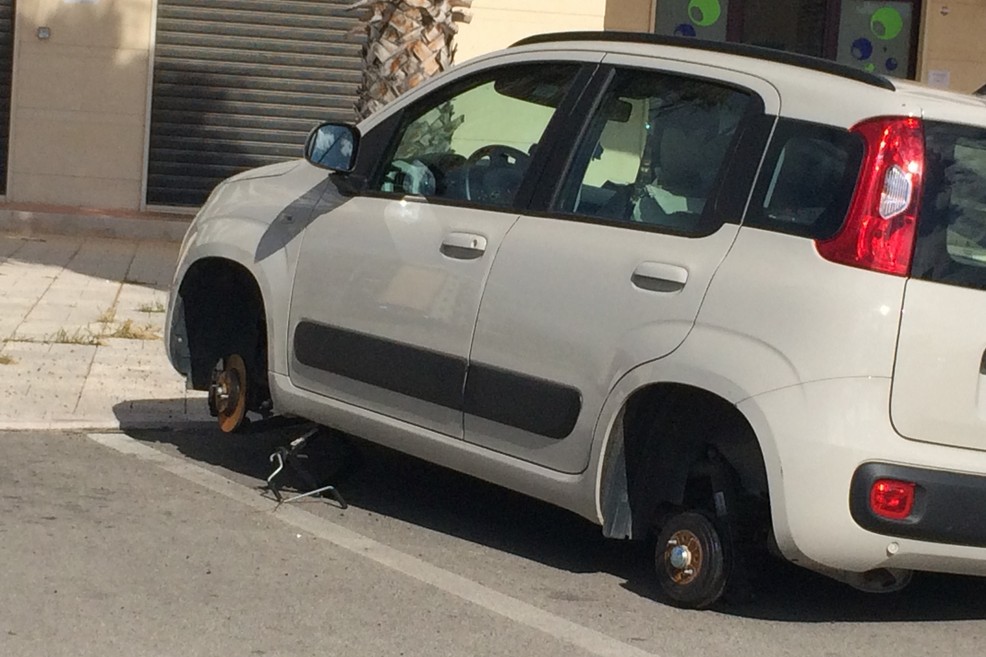 Auto pneumatici