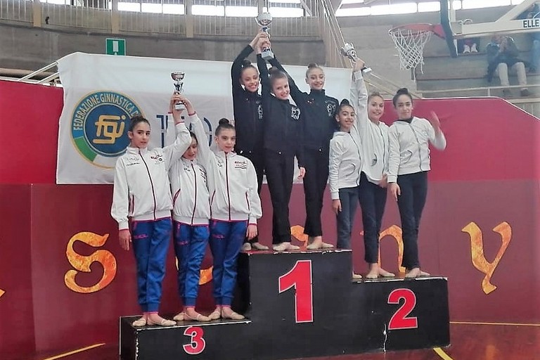 Iris campione squadra gold