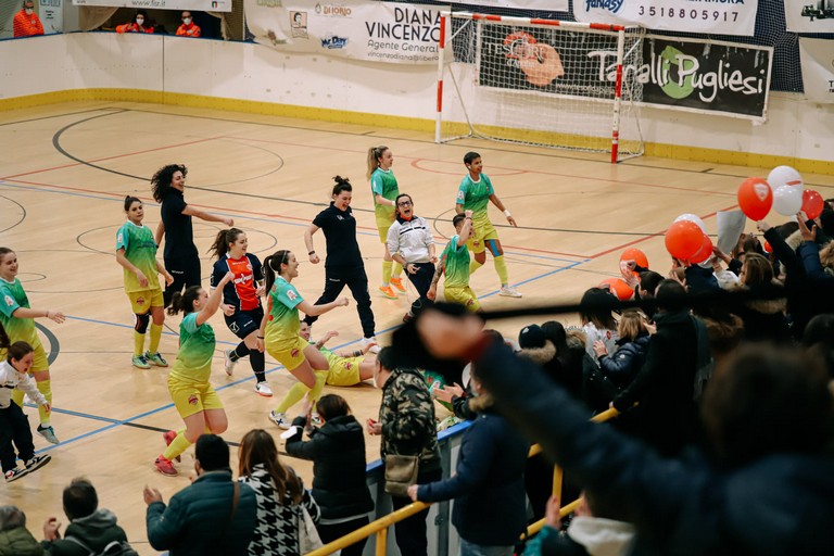 la Nox Molfetta festeggia con il proprio pubblico foto di Martina Camporeale