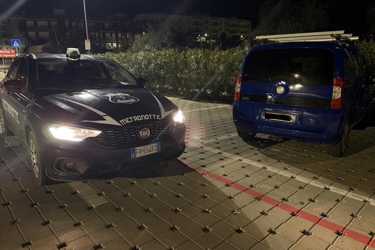 Tre tentati furti: in tutti i casi malviventi in fuga a mani vuote