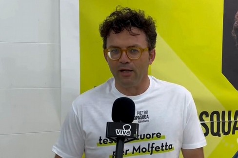 Comizio conclusivo del candidato sindaco Pietro Mastropasqua
