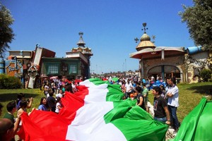 tricolore gigante