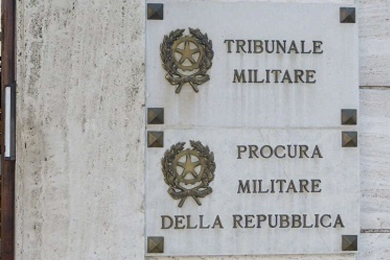 Il Tribunale Militare di Napoli