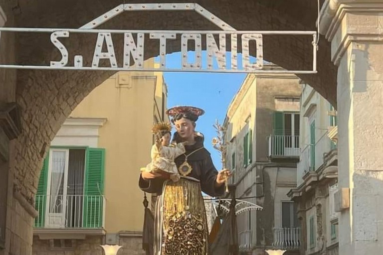 Processione SantAntonio a Molfetta