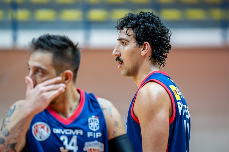 Clean Up Molfetta aspetta Ceglie a porte chiuse, Pugliese: «L’obiettivo è la vittoria»