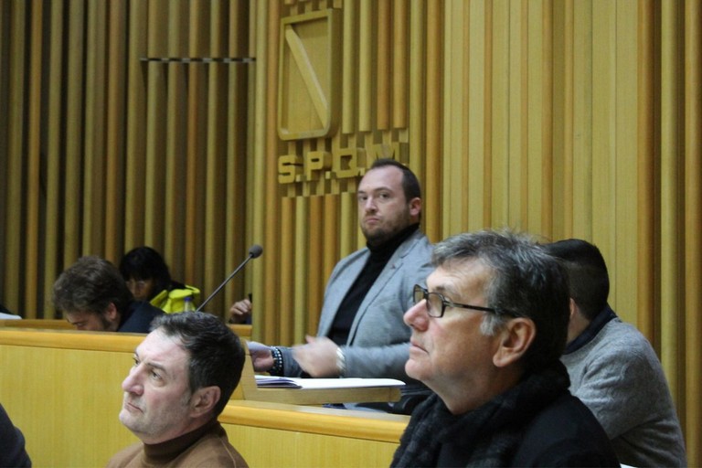 Il presidente del Consiglio comunale: «Accuse ingiuste nei miei confronti»
