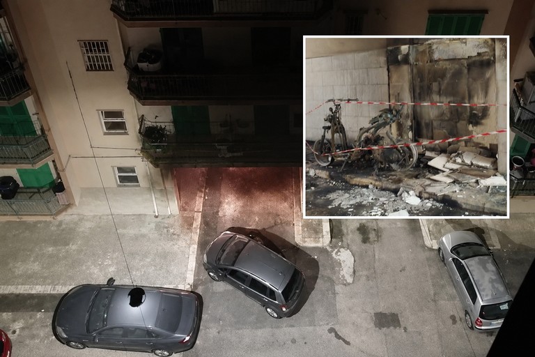 Motocicletta in fiamme