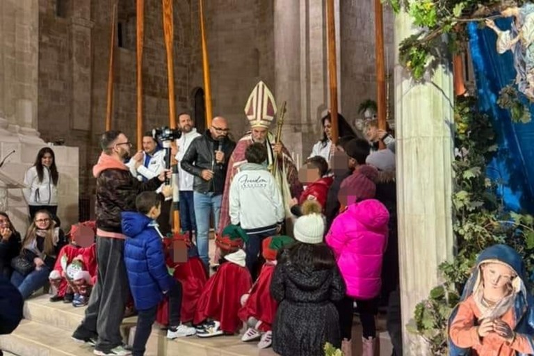 San Nicola che viene dal mare