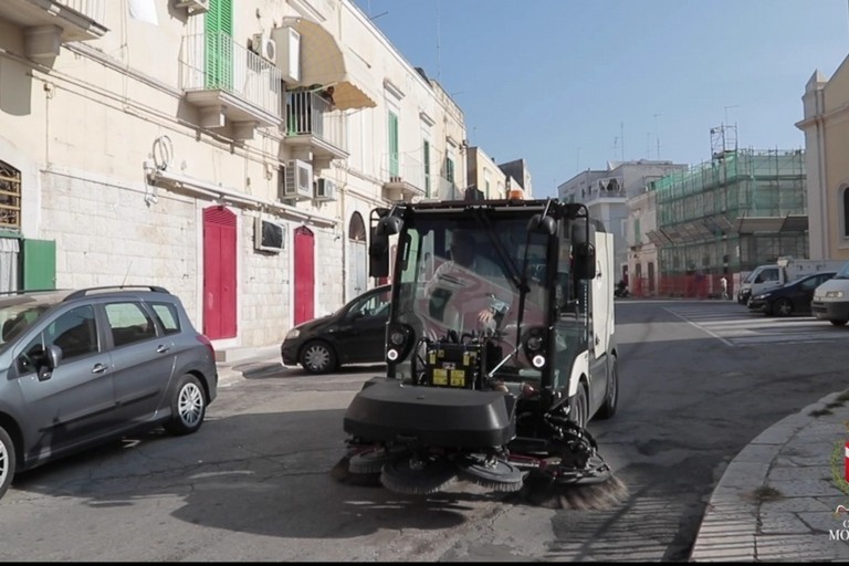 Disinfestazione notturna a Molfetta, pubblicato il calendario degli interventi fino a ottobre