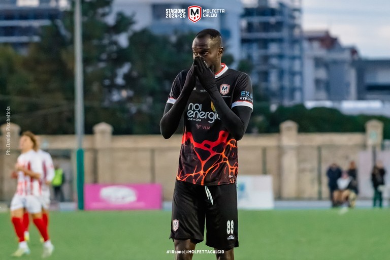 Adama Secka lascia la Molfetta Calcio e passa al Ginosa