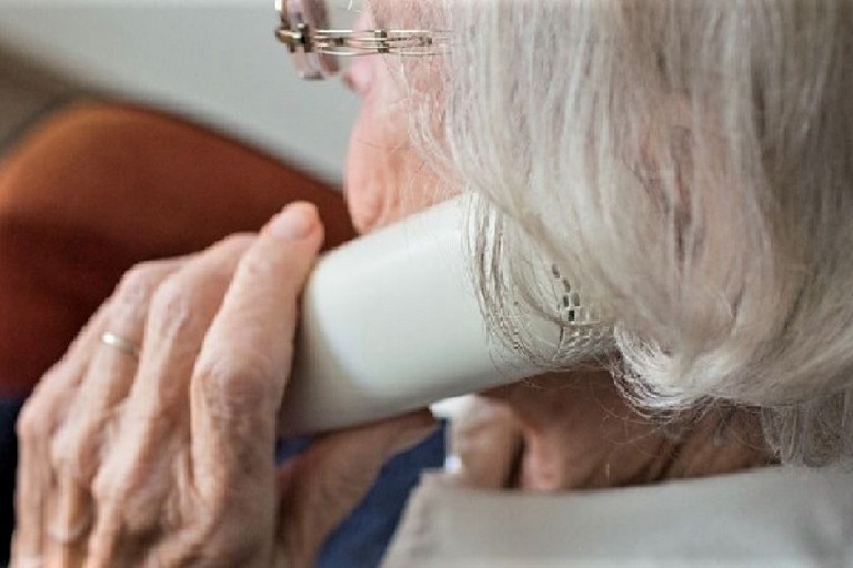 telefonata anziani