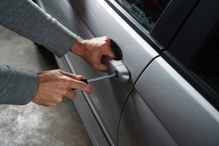 Furto auto. <span>Foto Fonte foto: Pixabay</span>