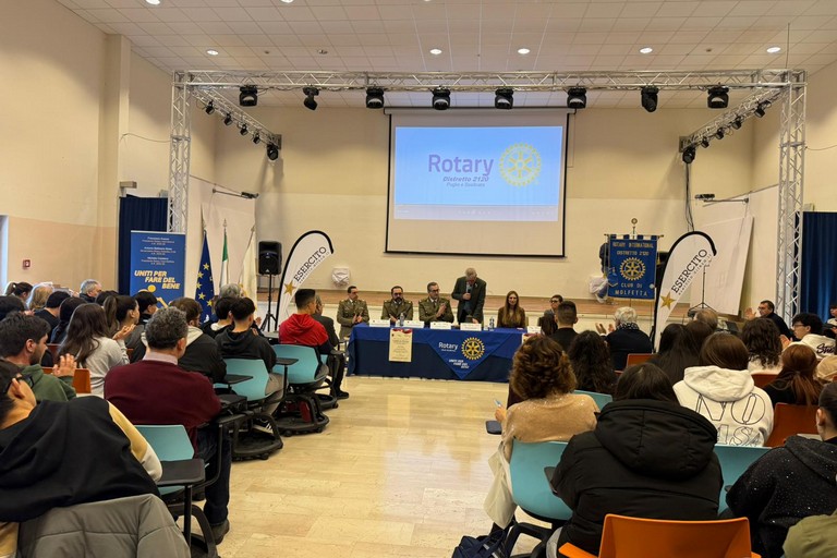 Il Rotary Club di Molfetta incontra gli studenti del