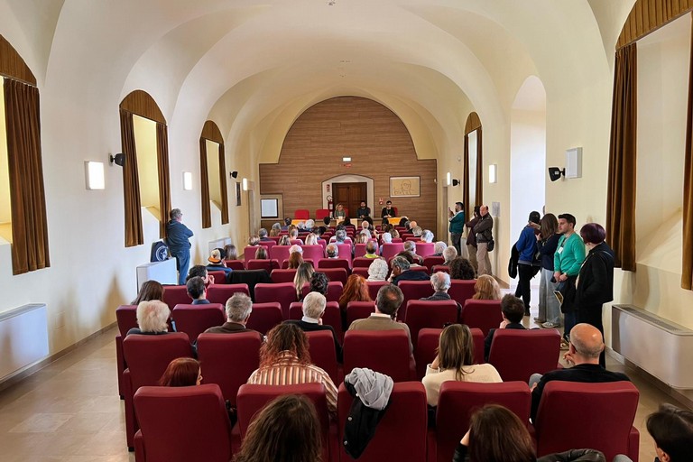 Grande partecipazione alla Fabbrica di San Domenico: la coalizione progressista costruisce il programma insieme alla città