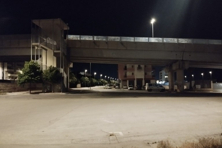 Via di Cavalieri di Vittorio Veneto