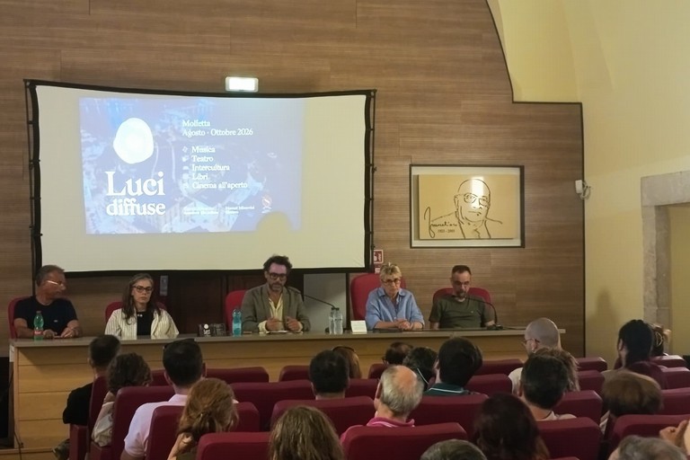 Presentazione Luci Diffuse