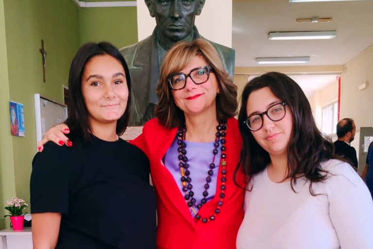 Due studentesse del Liceo “V. Fornari” di Molfetta